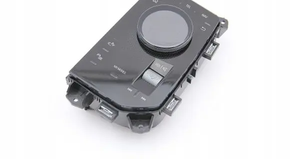 BMW 7 G70 Multifunctional control switch/knob 6582-5A827A8-01