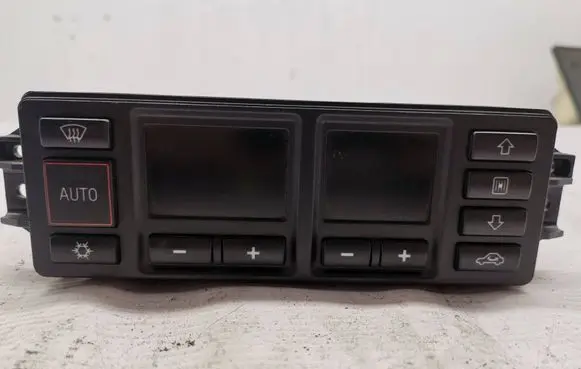 Audi A4 S4 B5 8D Climate control unit 8L0820043B 0730302 5HB00760800