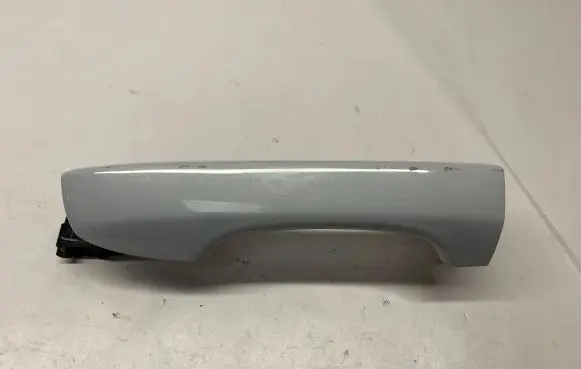Volkswagen Jetta VII Front door exterior handle 17A837205