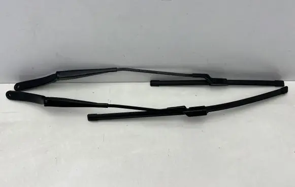 Ford Escort Front wiper blade arm N1WB-17526-BA