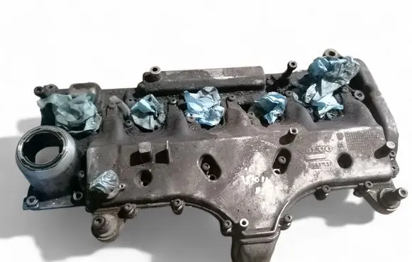 Volvo V70 Rocker cam cover 30637137 00130637137