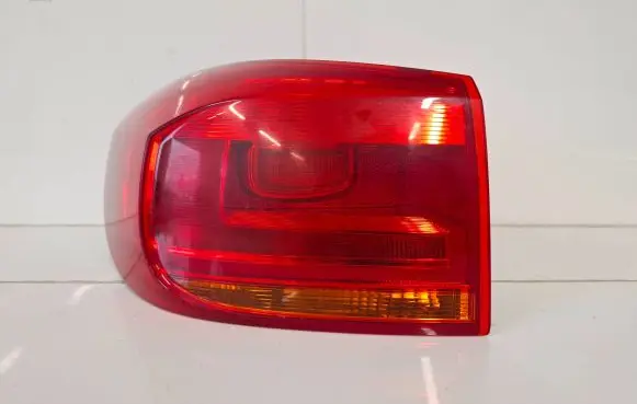 Volkswagen Tiguan Rear/tail lights 178933