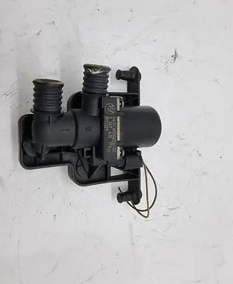 Coolant heater control valve