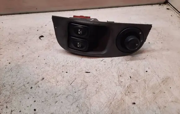 Renault Megane I Electric window control switch R207730