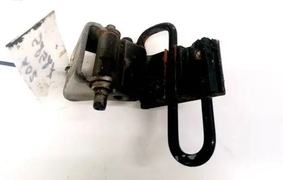 Audi A6 S6 C6 4F Rear door lower hinge 8E0833411E