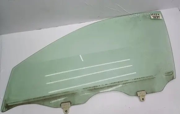 Nissan Murano Z50 Front door window glass four-door
