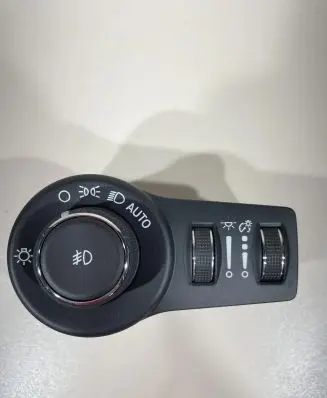 Chrysler Pacifica Light switch 120031225 68154356AC