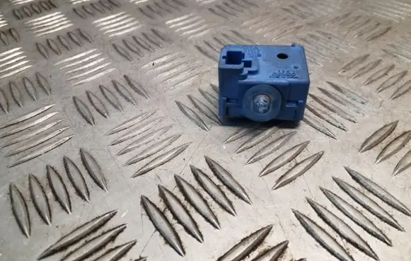 Lexus RX 450H Other relay 8665250010 0689004430