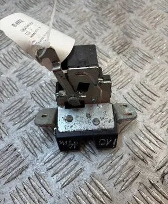 Hyundai i10 Loading door lock 