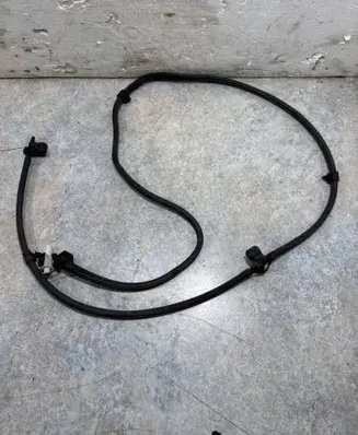 BMW i3 Windshield washer spray nozzle 7347668