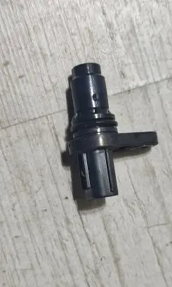 Toyota C-HR I Camshaft speed sensor 04C181290