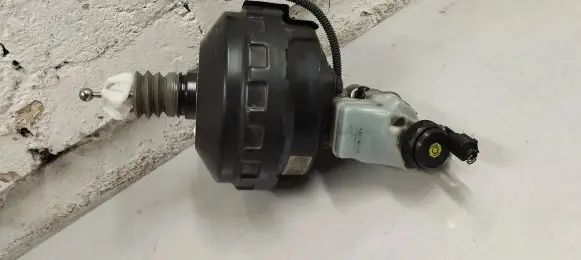 Audi Q3 8U Brake booster 5n2614105h 7n2611301a
