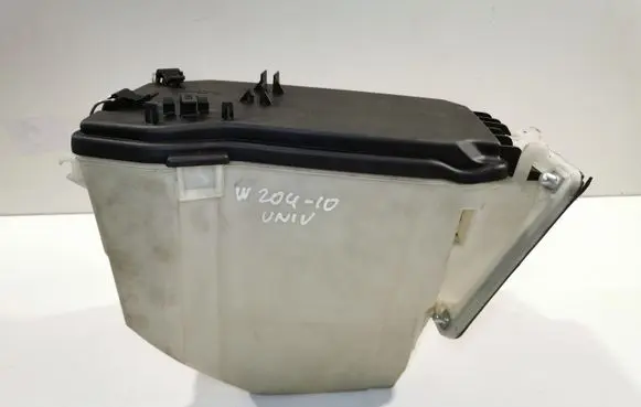 Mercedes-Benz C W204 Fuse box set A2045400024