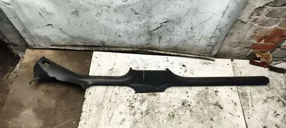 Seat Leon (1P) Front sill trim cover 1P0853371B