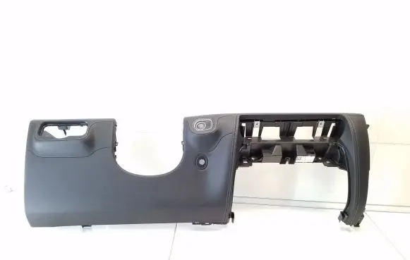 Mercedes-Benz GLE W167 Dashboard lower bottom trim panel A1679055101