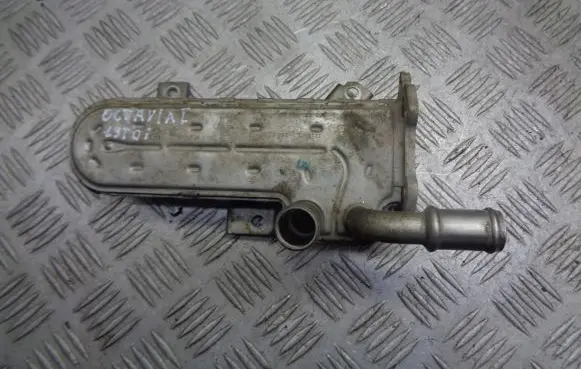 Skoda Octavia Mk1 (1U) EGR valve cooler bracket 038131513AD