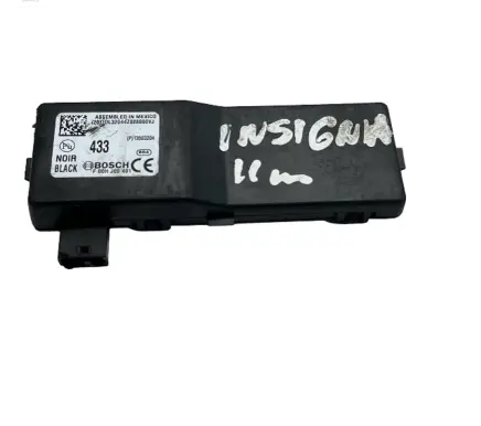 Opel Insignia A Antenna control unit F00HJ00491 13503204
