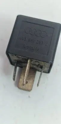 Seat Toledo II (1M) Other relay 443951253J