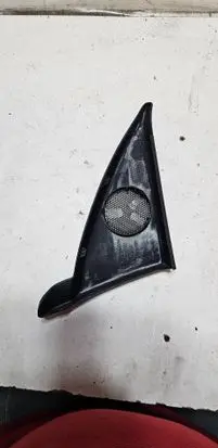 Mercedes-Benz C W203 Side speaker trim/cover A2037250394