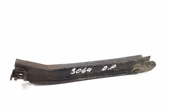 Mercedes-Benz ML W164 Front bumper mounting bracket A1648800414