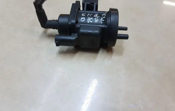 Jeep Grand Cherokee (WJ) Exhaust gas pressure sensor A0005450527