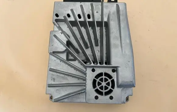 Sound amplifier