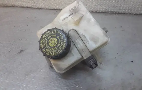 Mini One - Cooper R50 - 53 Master brake cylinder 03350884881