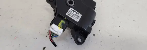 Hyundai ix35 Air flap motor/actuator AB1R2005 D266NE9LA01