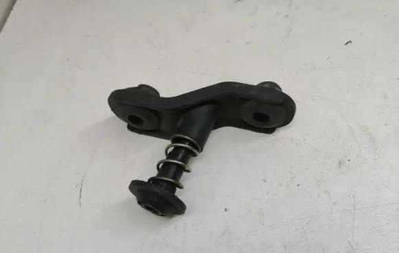 Saab 9-5 Radiator mount bracket 4577722