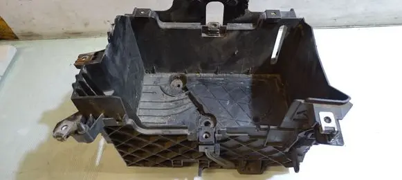 Renault Megane III Battery box tray 244460002R