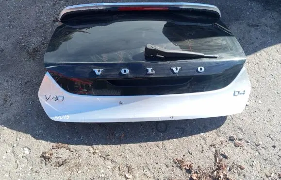 Volvo V40 Tailgate/trunk/boot lid