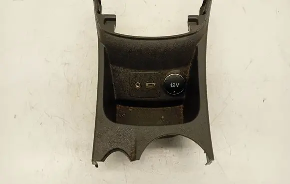 Ford Fiesta Other center console (tunnel) element C1BBA044C74 B299MCALHD