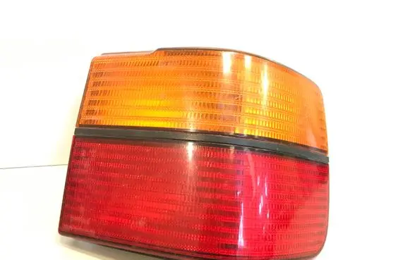 Volkswagen PASSAT B4 Rear/tail lights 1H5945112