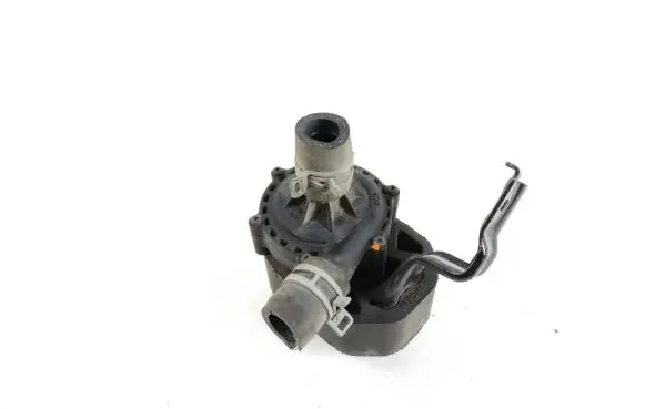 Tesla Model S Electric auxiliary coolant/water pump
