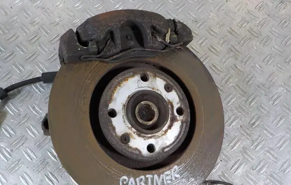 Peugeot Partner Front wheel hub spindle knuckle