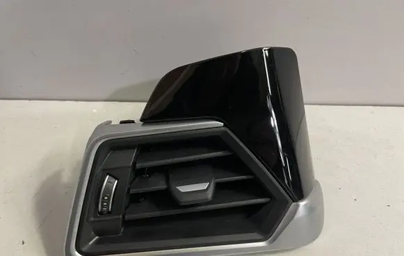 BMW 3 G20 G21 Dashboard air vent grill cover trim 6848617
