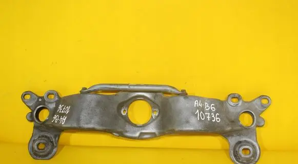 Audi A4 S4 B6 8E 8H Gearbox mounting bracket 8E0399263S