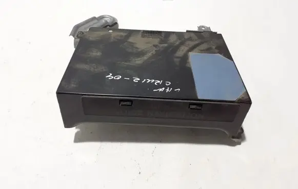 Toyota Land Cruiser (J120) GPS navigation control unit/module 8684150100