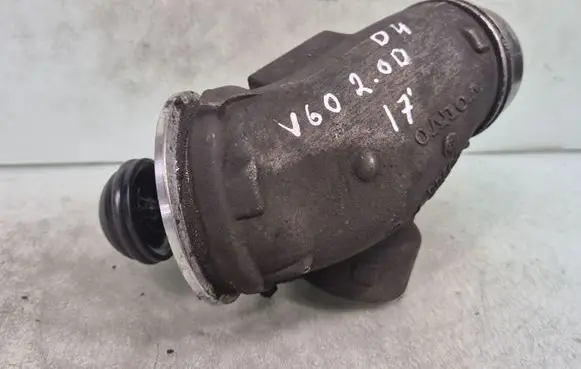 Volvo V60 Turbo air intake inlet pipe/hose 31431981 59001030125 312010