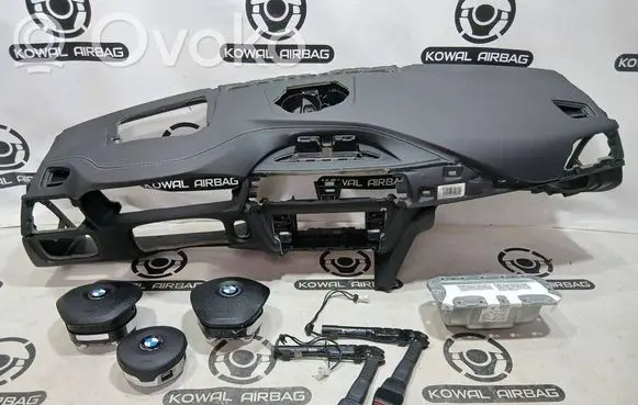 BMW M4 F82 F83 Airbag set with panel 6817716 6791332 6791330