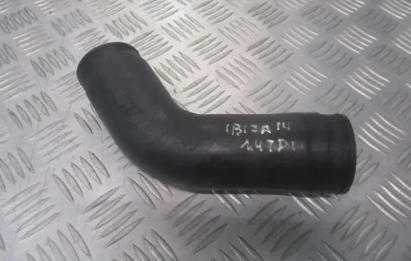 Seat Ibiza III (6L) Intercooler hose/pipe