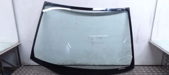 Honda Civic Front windscreen/windshield window 43R00340