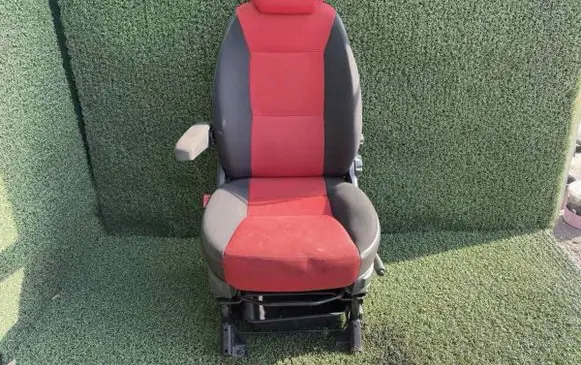 Fiat Ducato Front driver seat 60911383 60911366