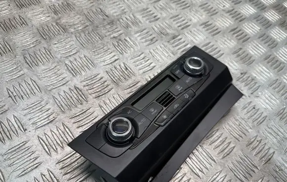 Audi A5 Sportback 8TA Climate control unit 8K2820043S