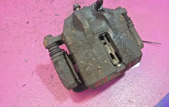 Hyundai Matrix Front brake caliper