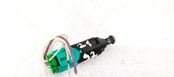 Peugeot 407 Brake pedal sensor switch 9650688480