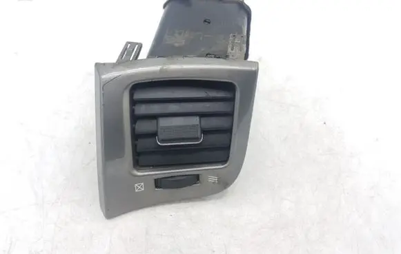 Toyota Avensis Verso Dashboard side air vent grill/cover trim 5565044080 5565044050 5568644030