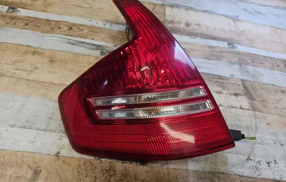 Citroen C4 I Rear/tail lights 02406248