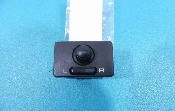 Nissan Almera Electric window control switch IMPRK835677