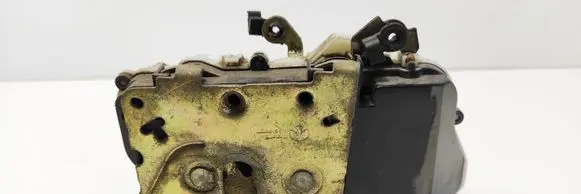 Peugeot 406 Front door lock